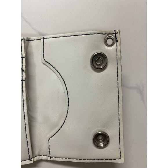 Marvel Mens Wallet Trifold Ironman,Thor Hulk Captain America Widow Hawkeye White - Picture 7 of 11